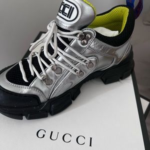 Gucci sneaker